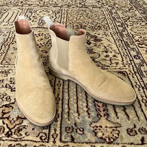 New Republic Men’s Chelsea Boots